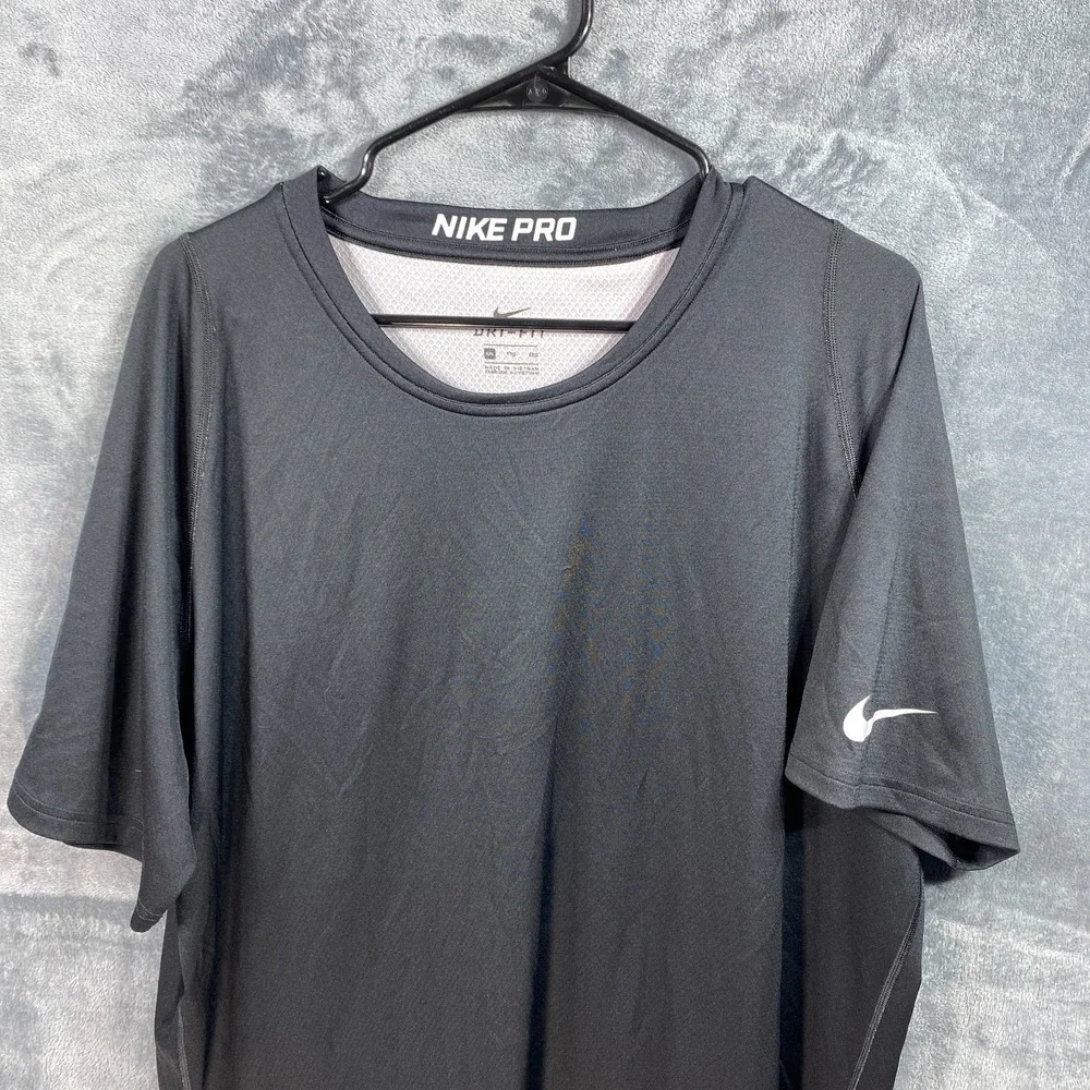 Nike Pro Shirt Mens 2XL XXL Black Geometric Short Sleeve Workout Active Gym Run